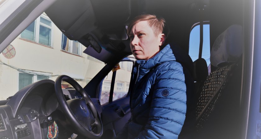 Сыктывкарка водит автобус: "Люди удивляются, особенно мужчины"