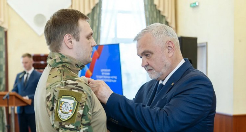 Глава Коми вручил государственные награды героям спецоперации