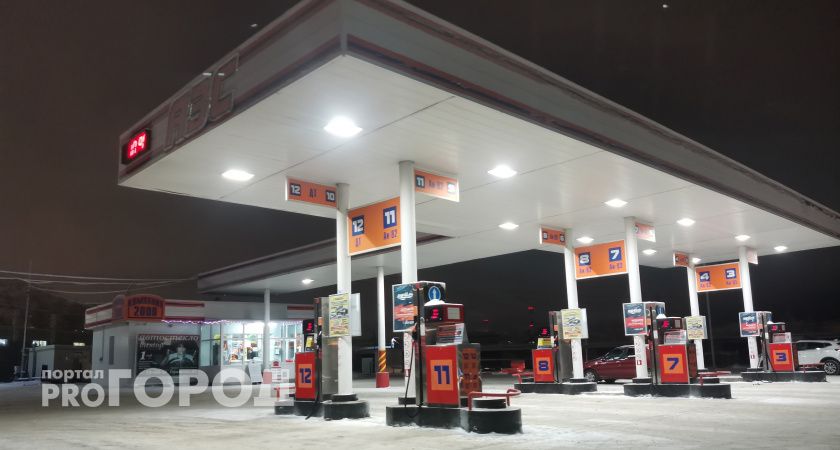 В Коми опять подскочили цены на бензин 
