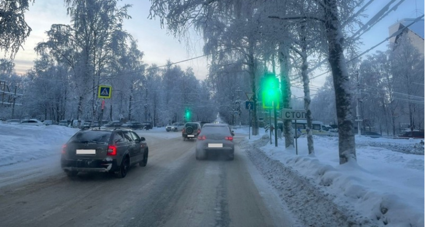 Новый светофор парализовал движение в одном из городов Коми