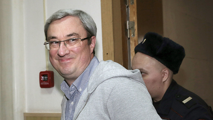 Экс-Глава Коми Вячеслав Гайзер сам допросил фигуранта своего уголовного дела