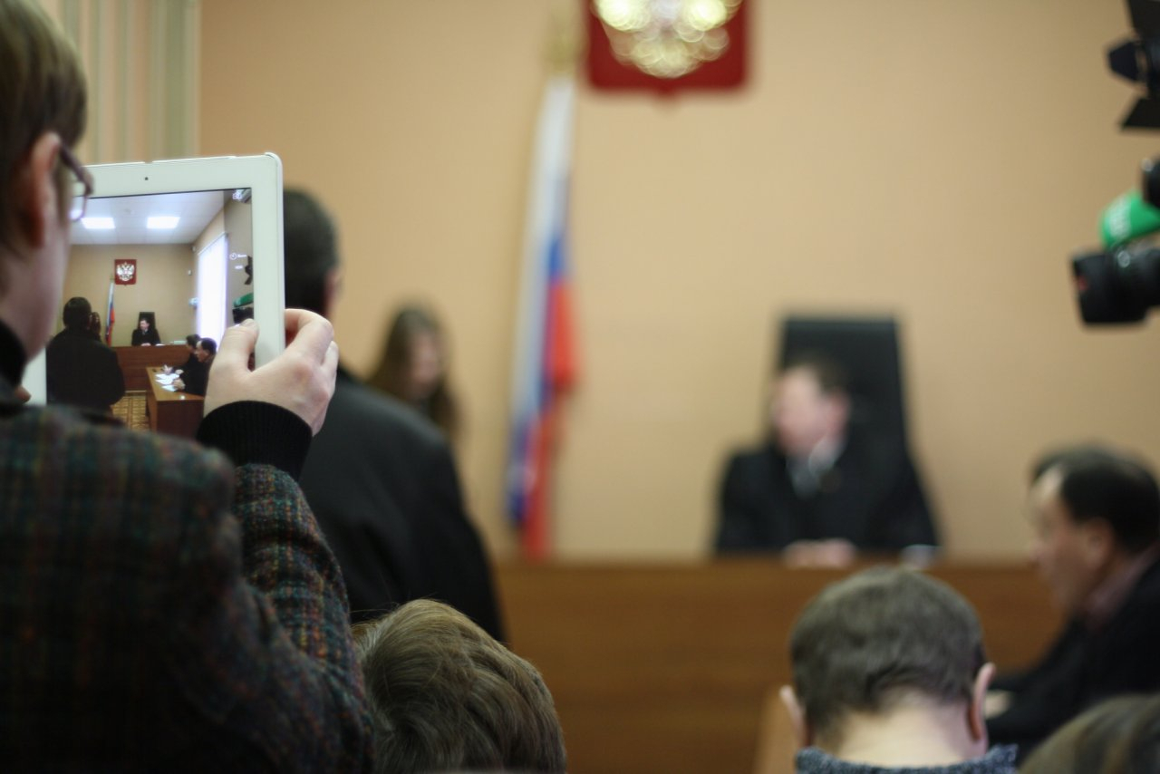 В Сыктывкаре осудили экс-полицейского, который «развел» знакомых на 4 миллиона