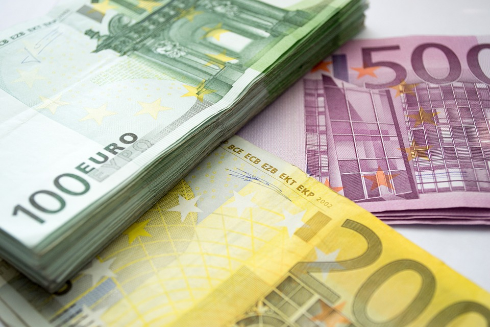 Впервые с марта 2016 года курс евро превысил 80 рублей
