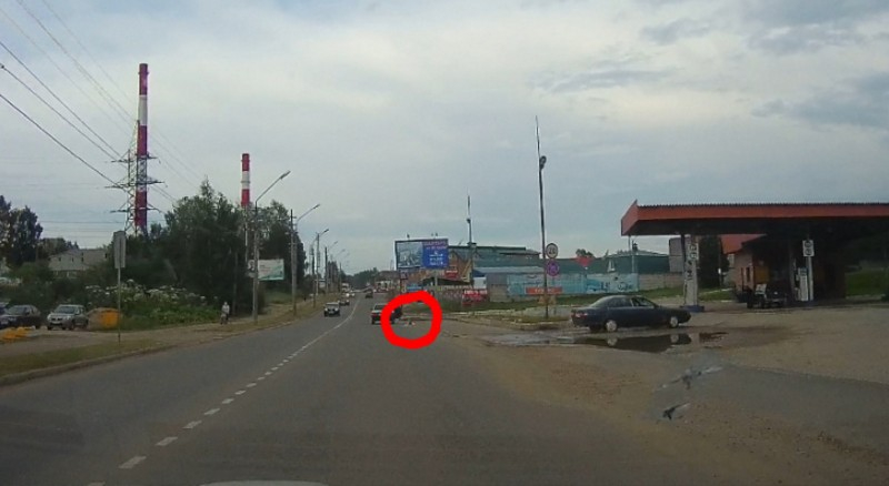 Сыктывкарские полицейские нашли водителя «девятки», из которой выпала девочка