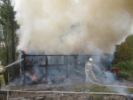 На пожаре в деревне под Сыктывкаром погиб мужчина