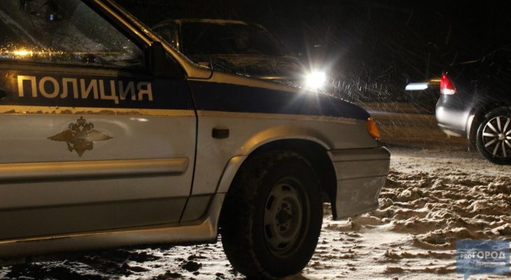 В Сыктывкаре разыскивают водителя, который сбил пенсионерку и уехал с места ДТП