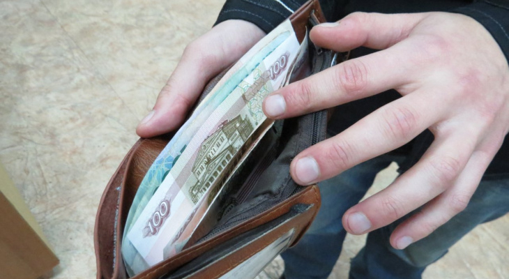 Средняя зарплата в Коми составила около 50 000 рублей