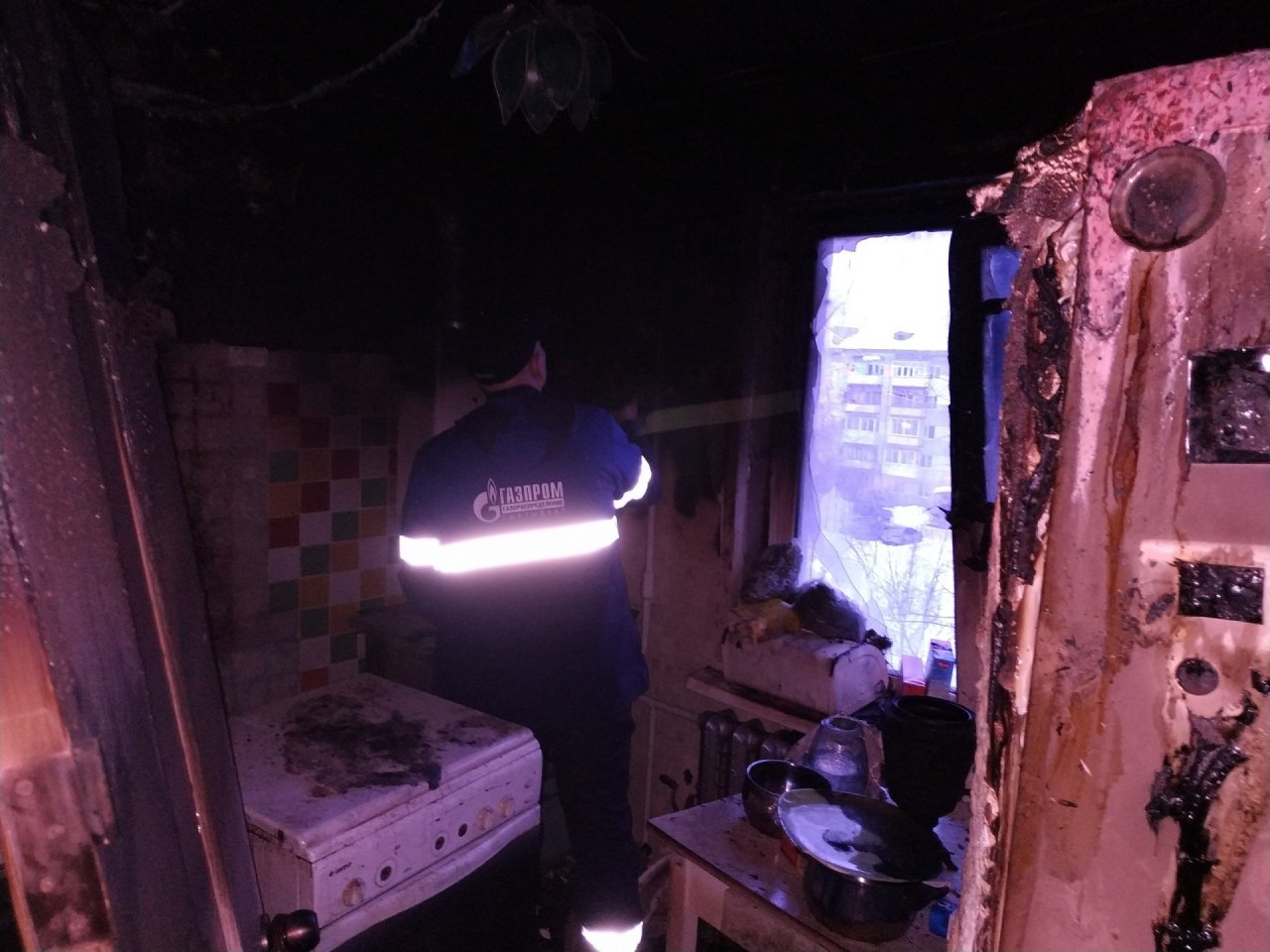 В Коми неизвестные под видом газовиков устроили пожар в квартире