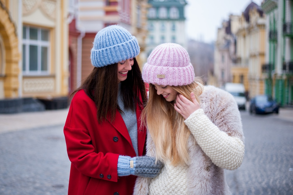 Молодая мама из Сыктывкара поделилась, где искать теплые шарфы и шапки