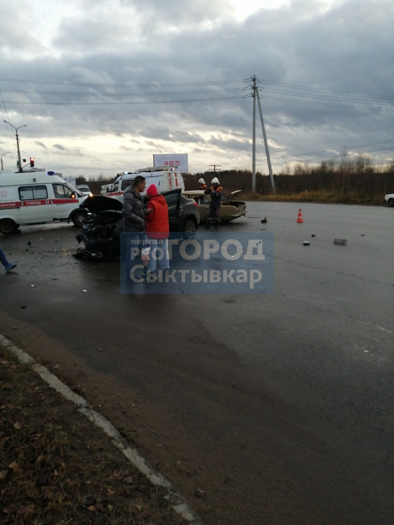 Появились подробности жесткого ДТП в Сыктывкаре: пострадали 5 человек