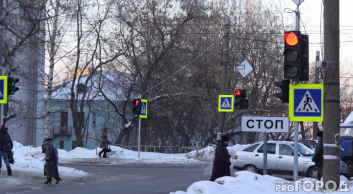 В Сыктывкаре, несмотря на снег, раскопают две улицы