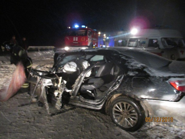 В Коми водитель «Тойоты» врезался в «Шкоду», а потом влетел в грузовик