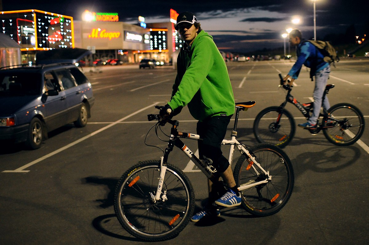 Велосипедисты Сыктывкара: «Мы лишние и на дорогах, и на тротуарах»