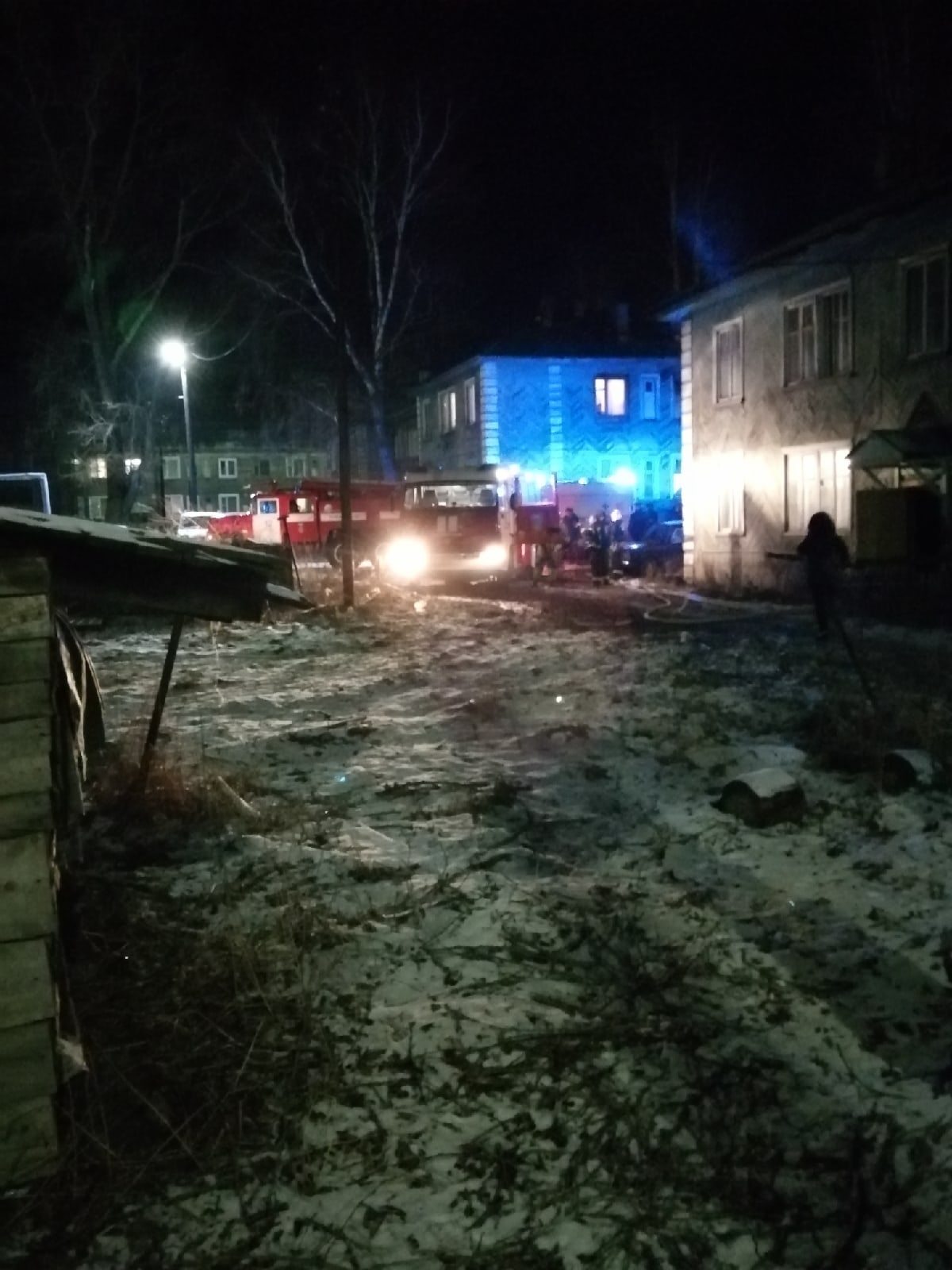 В сыктывкарском Лесозаводе горел еще один деревянный дом (фото)