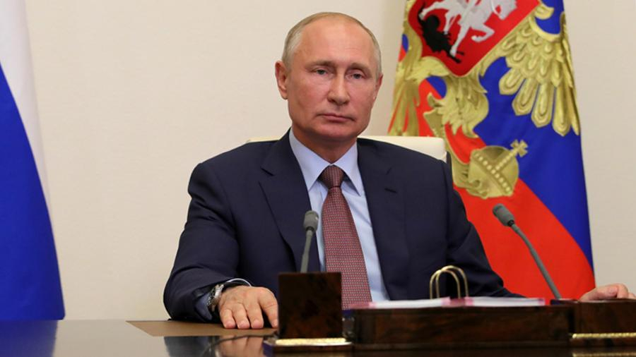Владимир Путин призвал сделать 31 декабря нерабочим во всех регионах