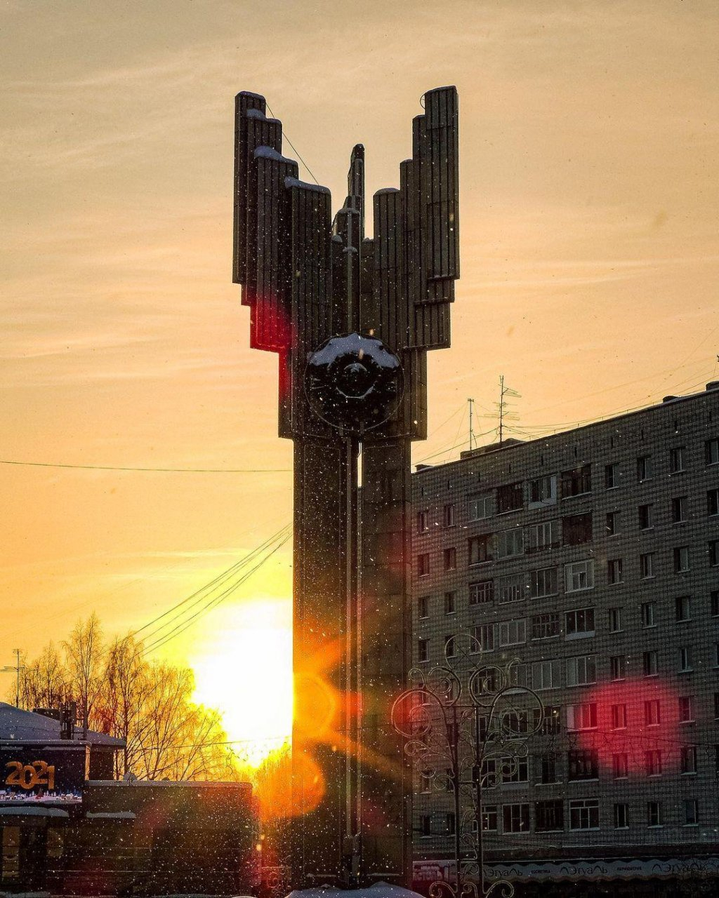 Фото дня в Сыктывкаре: зимний солнечный день