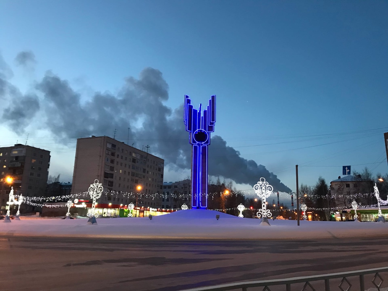 Фото дня в Сыктывкаре: мягкие сумерки в сердце города