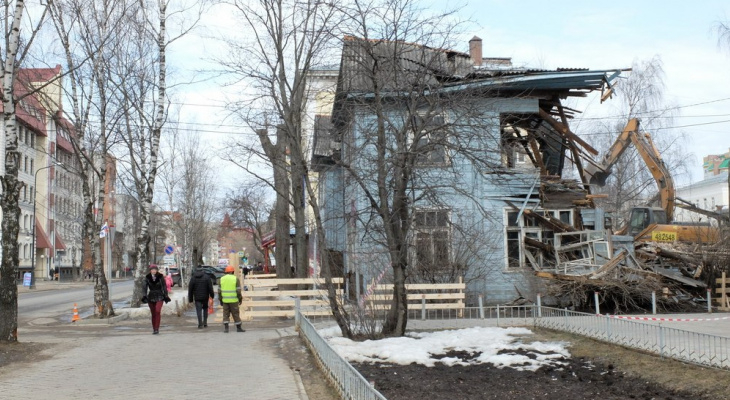 В Сыктывкаре признали аварийными еще 16 домов