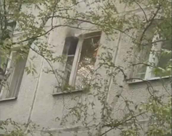 Появилось видео с места смертельного пожара в Сыктывкаре