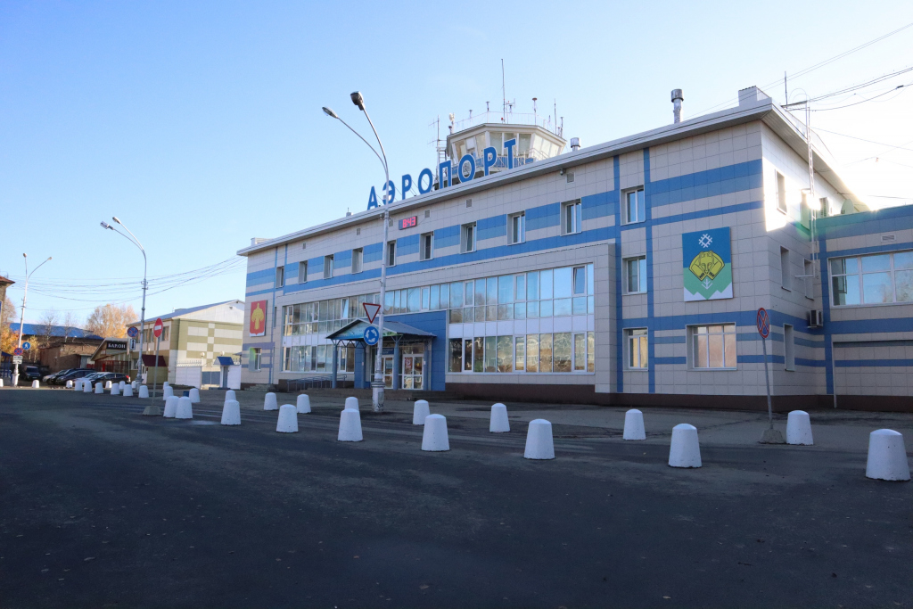Сыктывкарцы больше 12 часов не могут вылететь в Краснодар