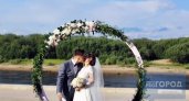В День семьи, любви и верности в Сыктывкаре поженились 17 пар и никто не развёлся