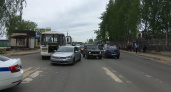 В Сыктывкаре водитель Volkswagen сбил ребенка и врезался в автобус