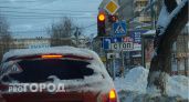 В Сыктывкаре временно отключат светофор на оживленном перекрестке
