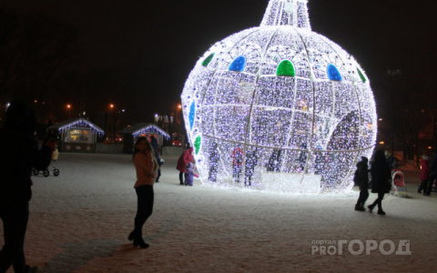 Сыктывкарцы рассказали, где встретят Новый год: в баре, на улице или на работе