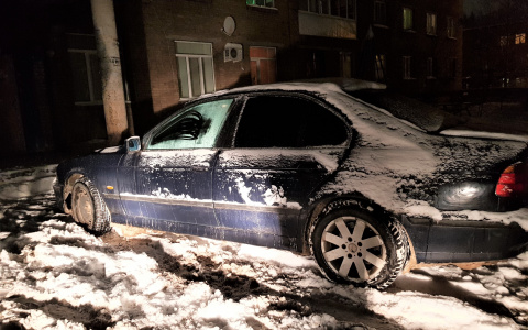 Из-за долгов за теплоэнергию у жителя Сыктывкара арестовали автомобиль BMW