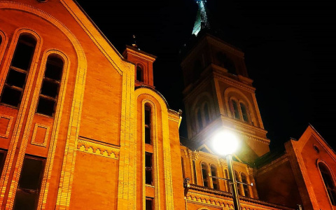 Фото дня в Сыктывкаре: огни ночного города