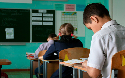 Сыктывкарские школьники получат комплекты смартбоксов для подключения к школьной цифровой платформе СберКласс