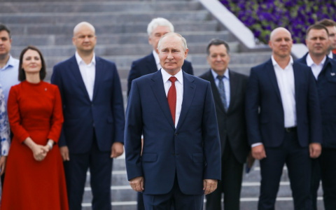 Народная программа и новые выплаты: итоги встречи президента с представителями партии «Единой России»